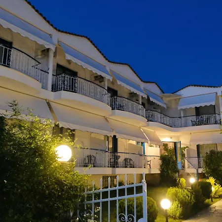 Leventis Ροβιές